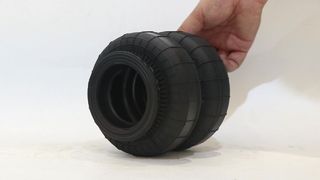 Firestone W01 R58 4036 공기 스프링 벨로우즈 교체